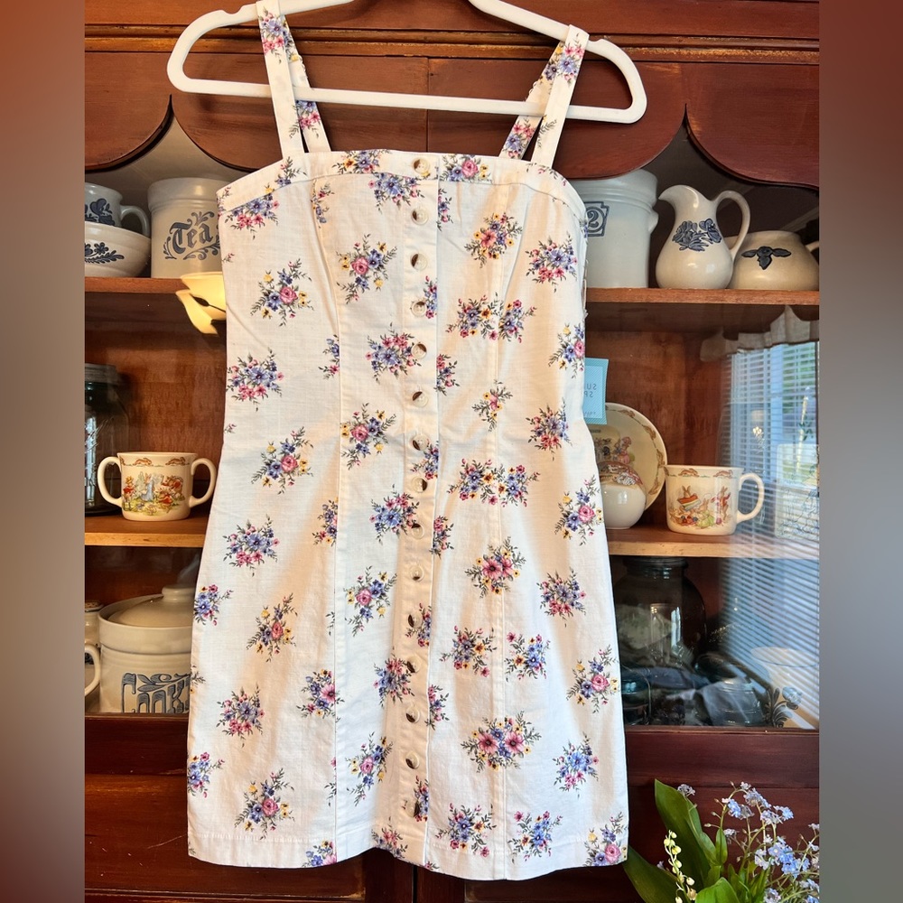 New Forever 21 white floral print summer dress